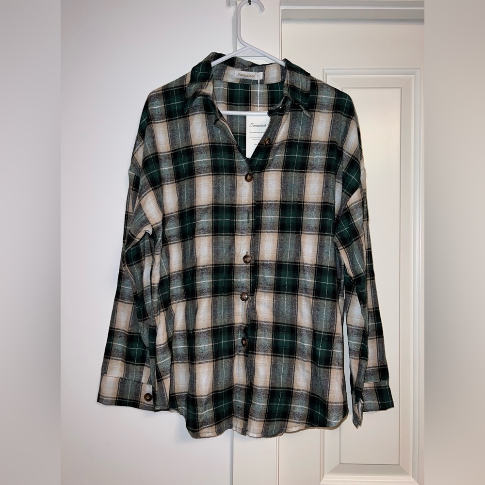 Fantaslook Plaid Flannel Shirts for Women Oversized Long Sleeve Button Down